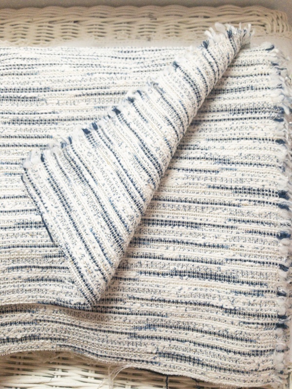 ツイードのワンピースも同時進行中