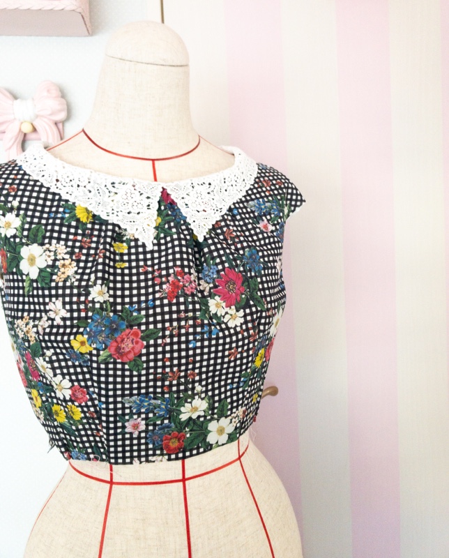 チェックと花のワンピース作り