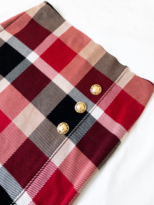 タイトスカート2着目縫ってる