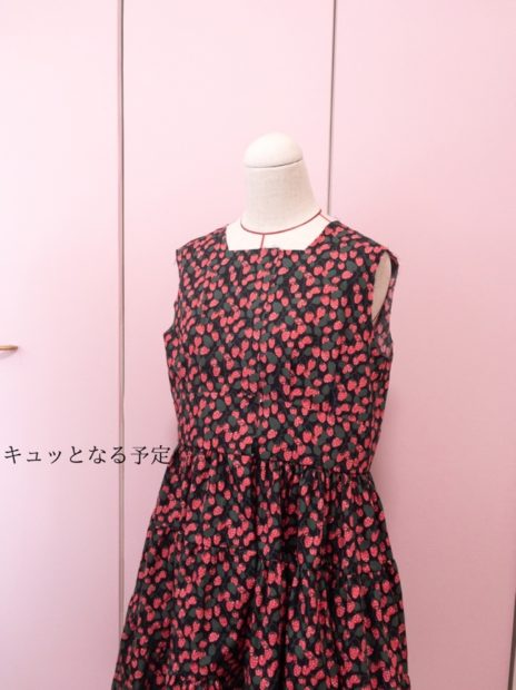 古い本が好き/20日発売のリバティプリント