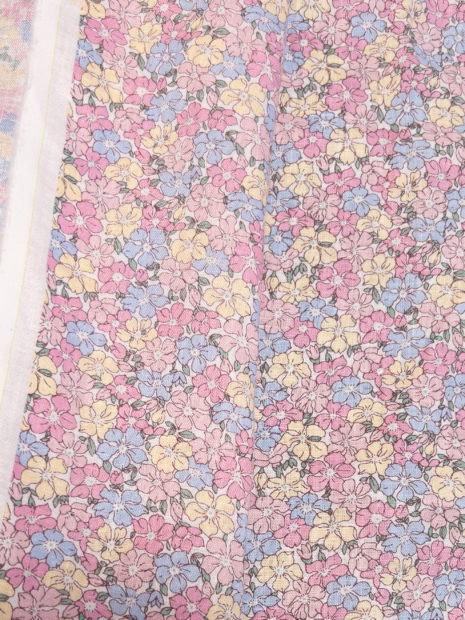 リバティプリントの左右差